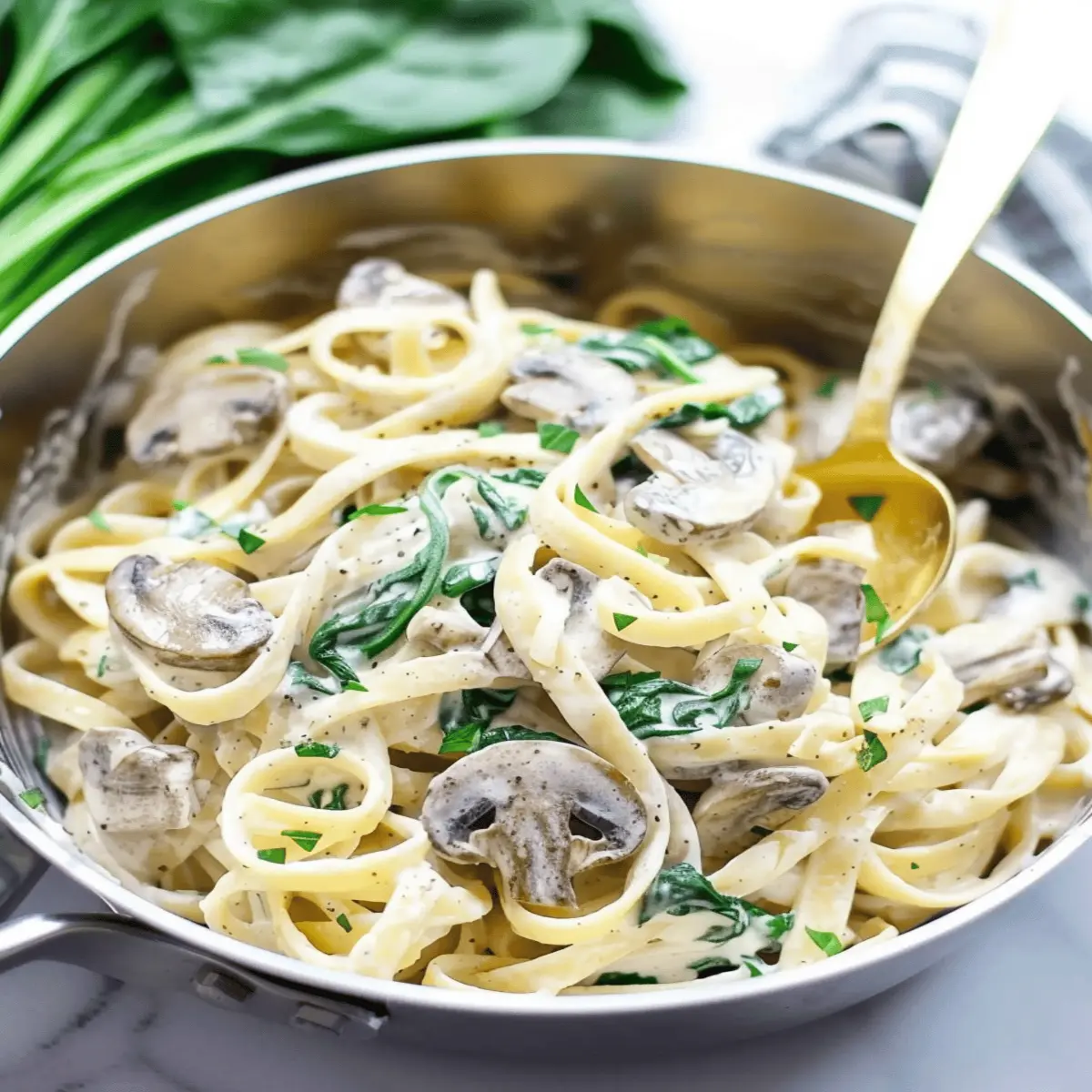 Spinach Mushroom Fettuccine Alfredo