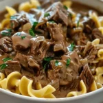 Easy Crockpot Beef Tips and Noodles Recipe: A Comforting Meal with Minimal Effort